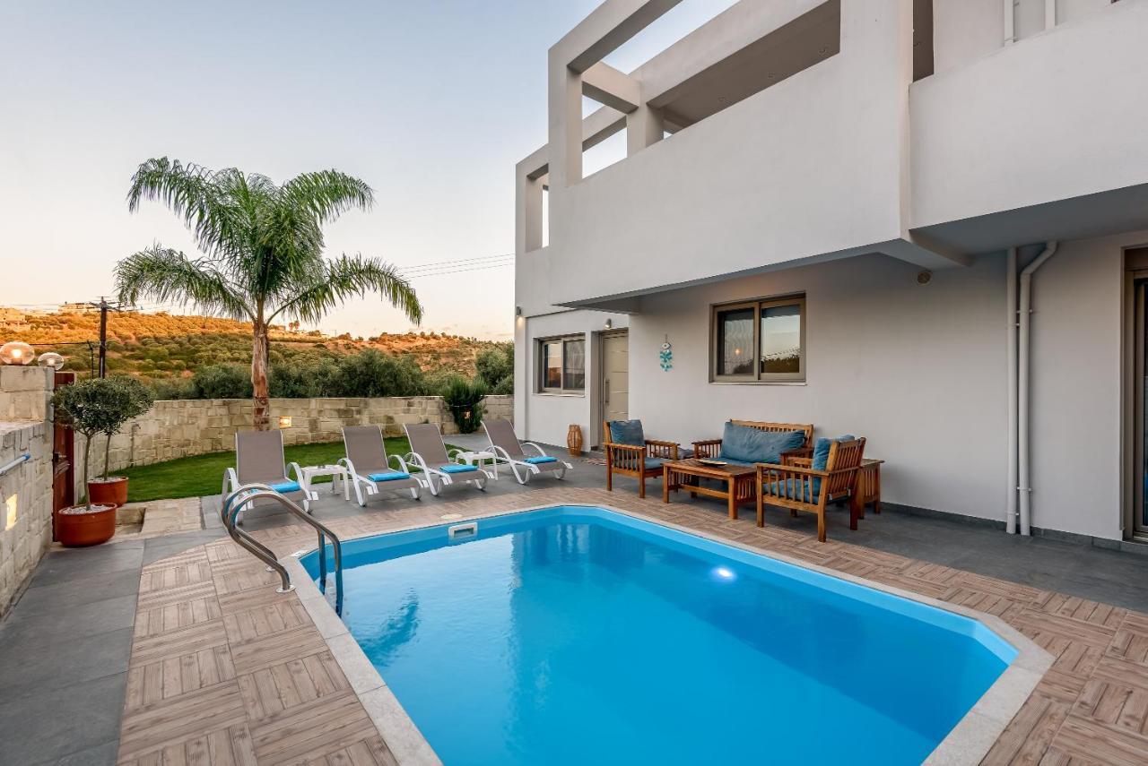 Villa Vasiliki スタロス エクステリア 写真